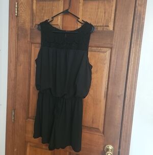 Bisou Bisou Black Sleeveless Lace Yoke Romper